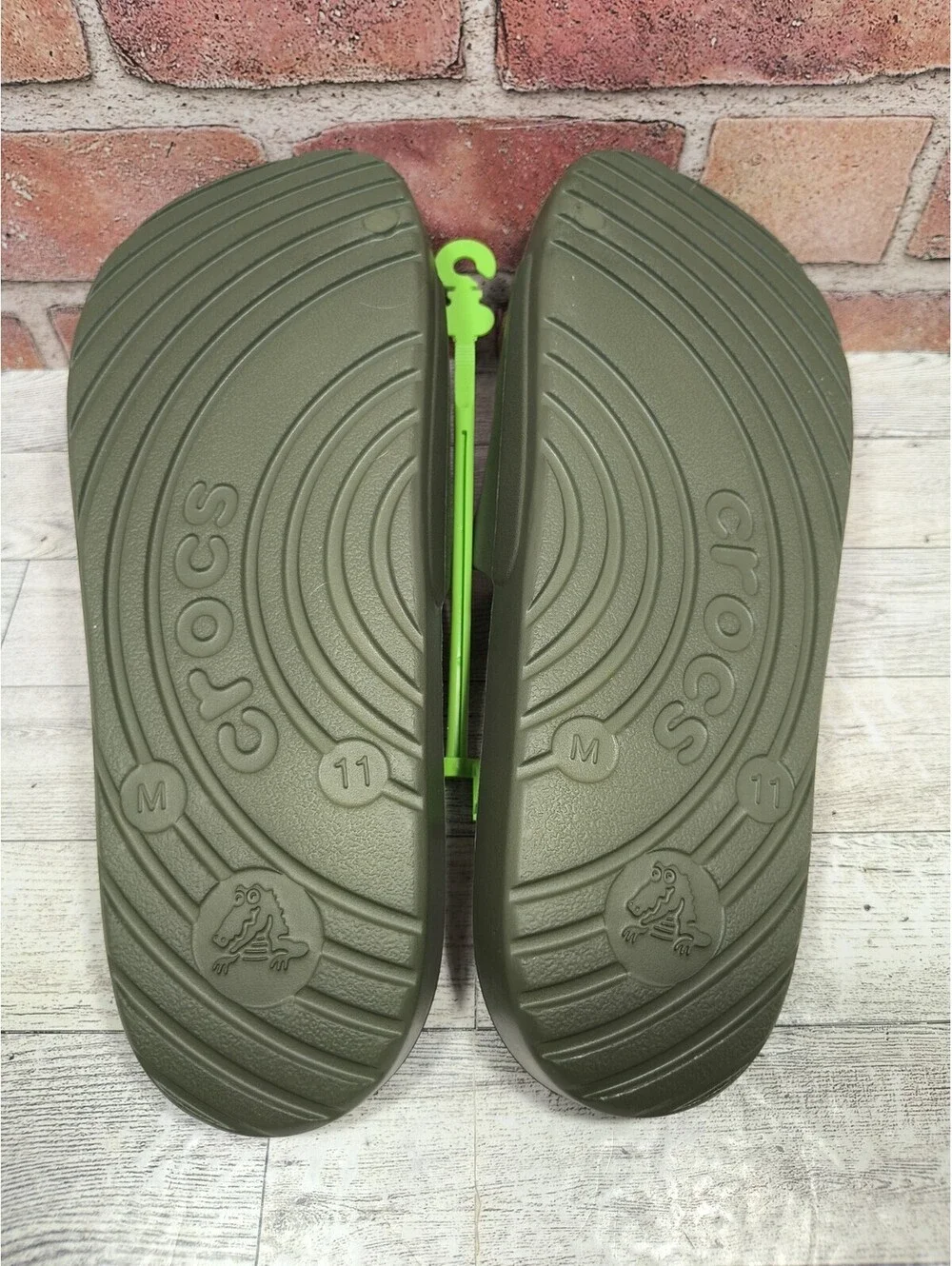 Crocs Essentials Slide Men's Size 11 Army Green Slip On Comfort 210088-309 NWT